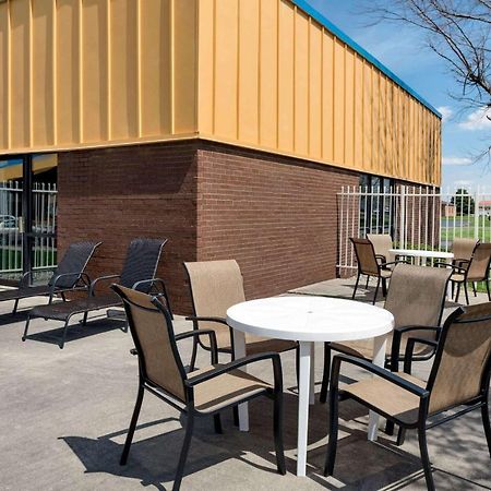 Baymont By Wyndham Muncie Near Ball State University Extérieur photo