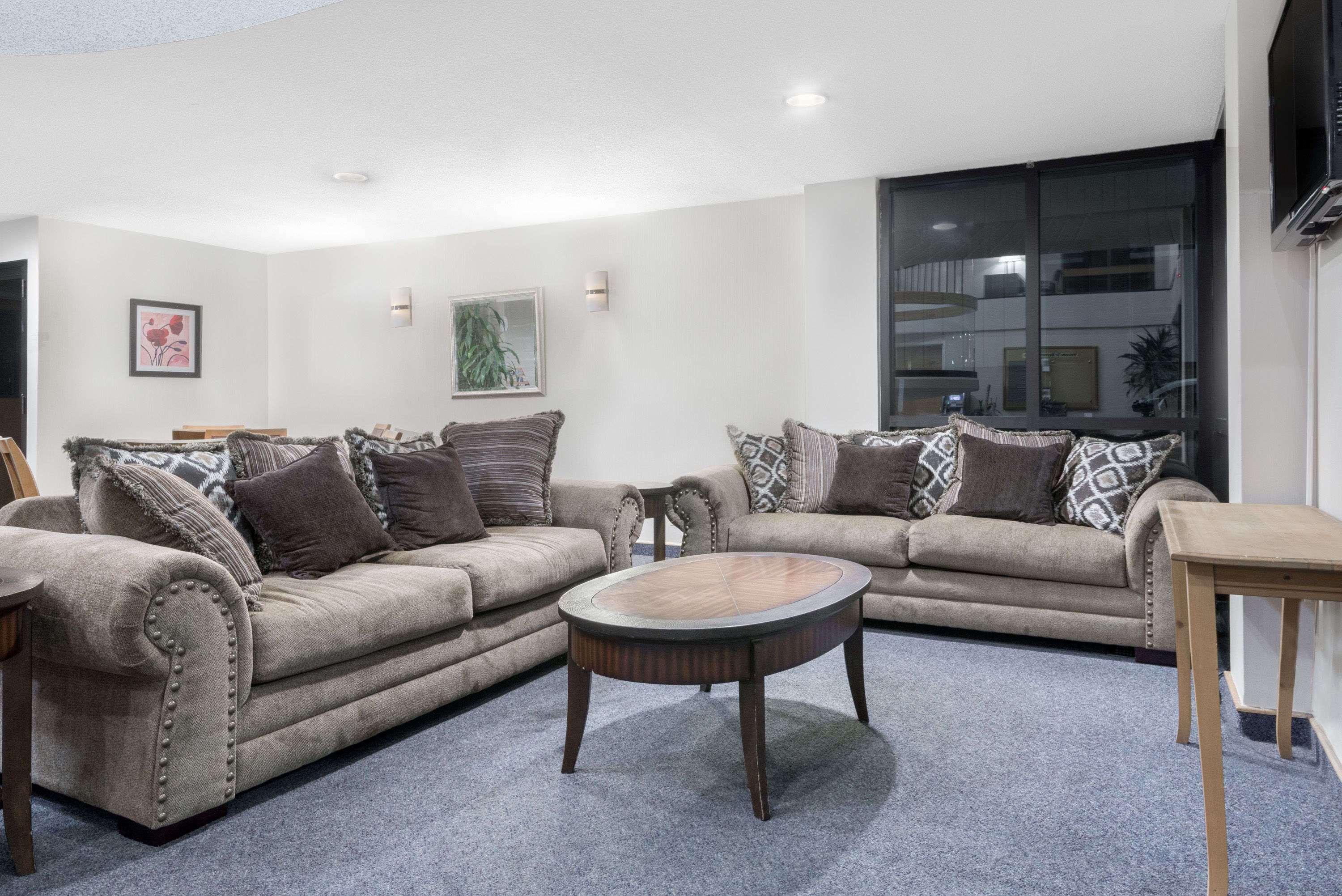 Baymont By Wyndham Muncie Near Ball State University Extérieur photo