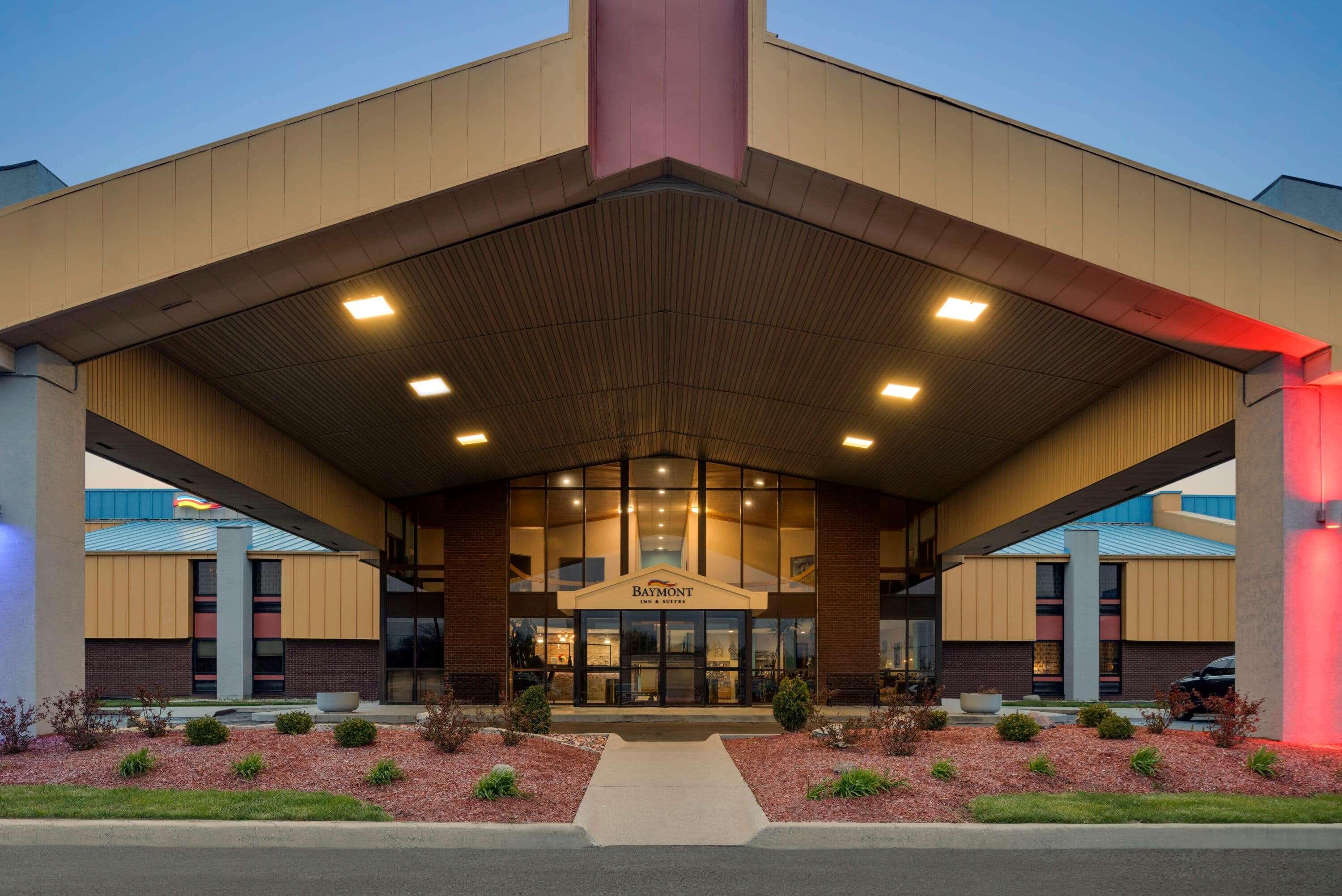Baymont By Wyndham Muncie Near Ball State University Extérieur photo