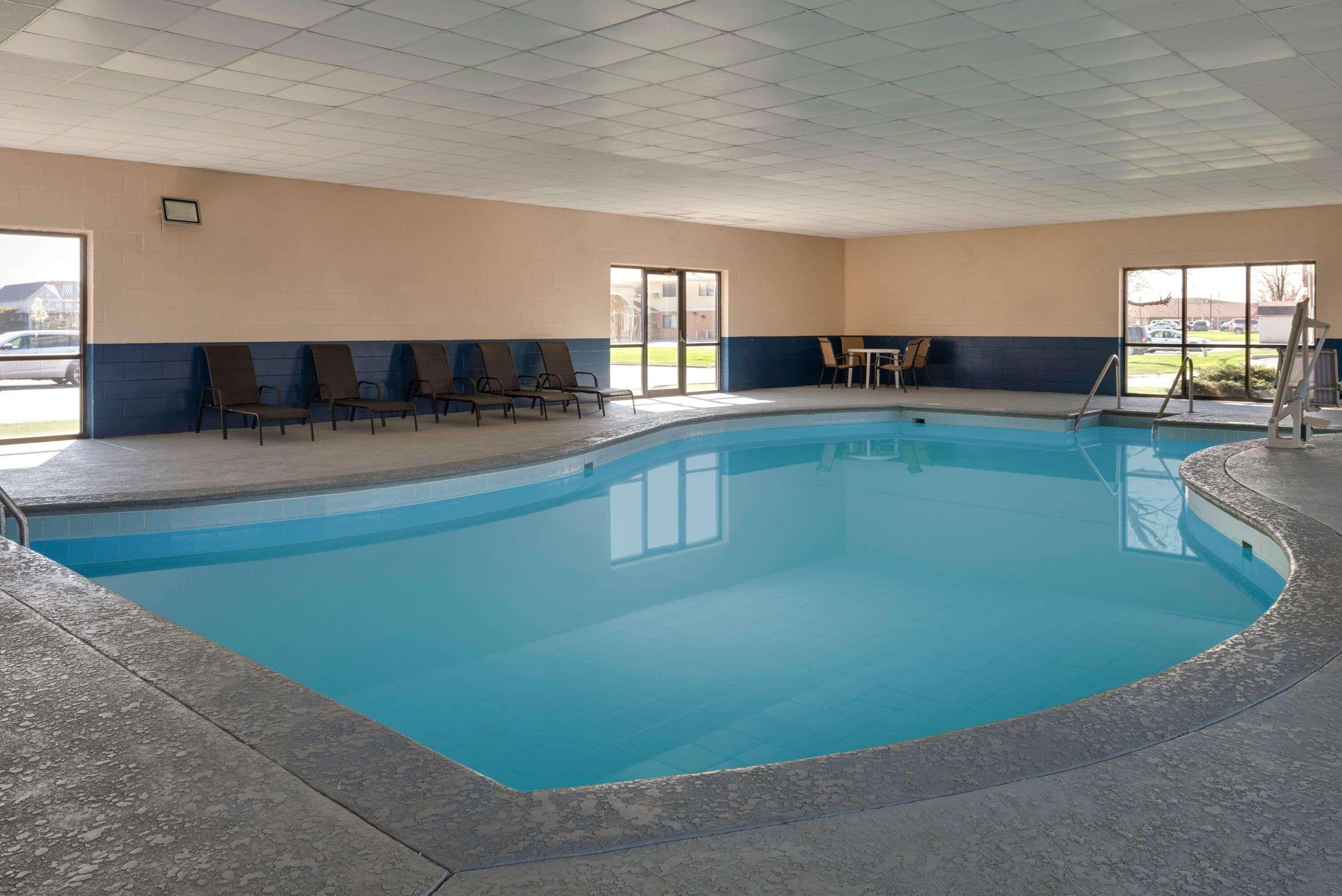 Baymont By Wyndham Muncie Near Ball State University Extérieur photo